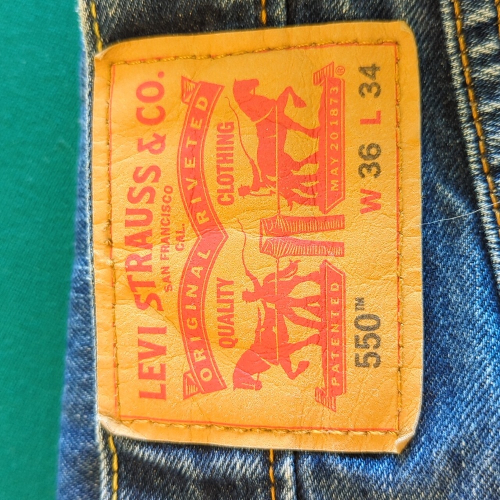 Levi's 550 jeans size 36 34. (6)
